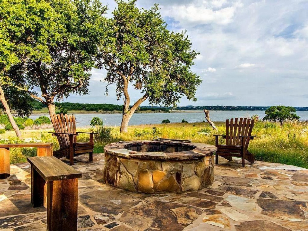 Wine Down Lake Escape Home